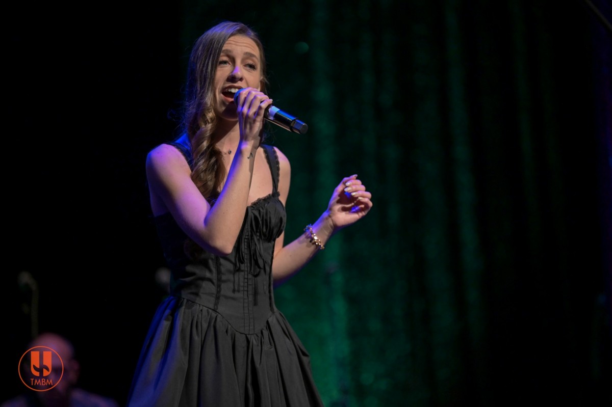 DE-CONECTAT … DE PRIMĂVARĂ