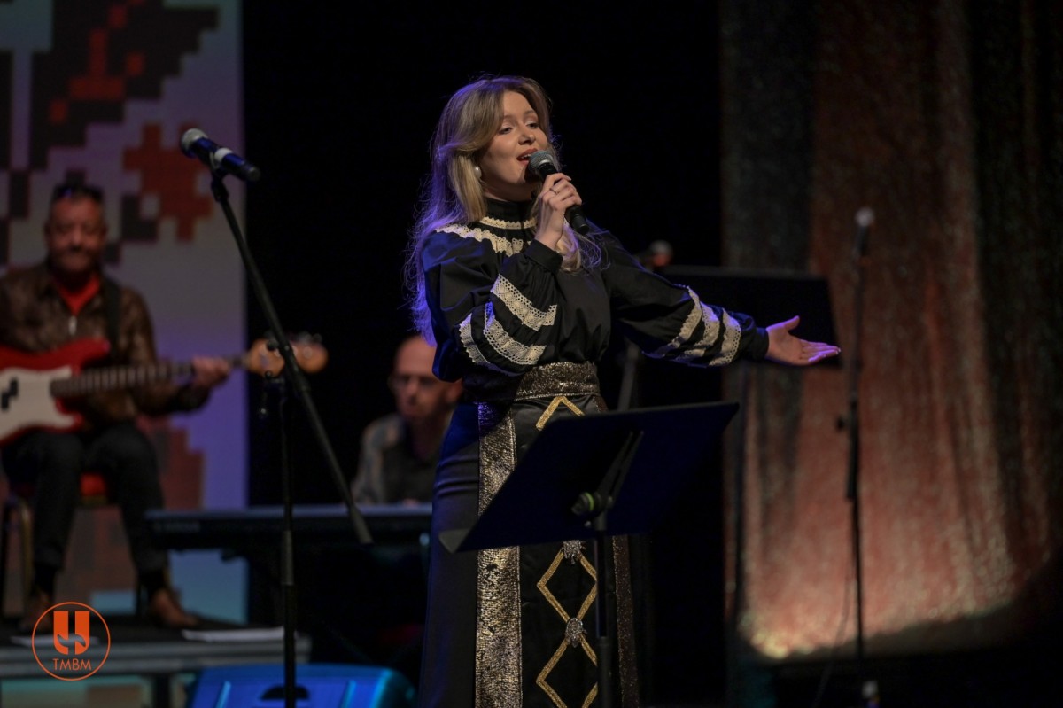 DE-CONECTAT … DE PRIMĂVARĂ