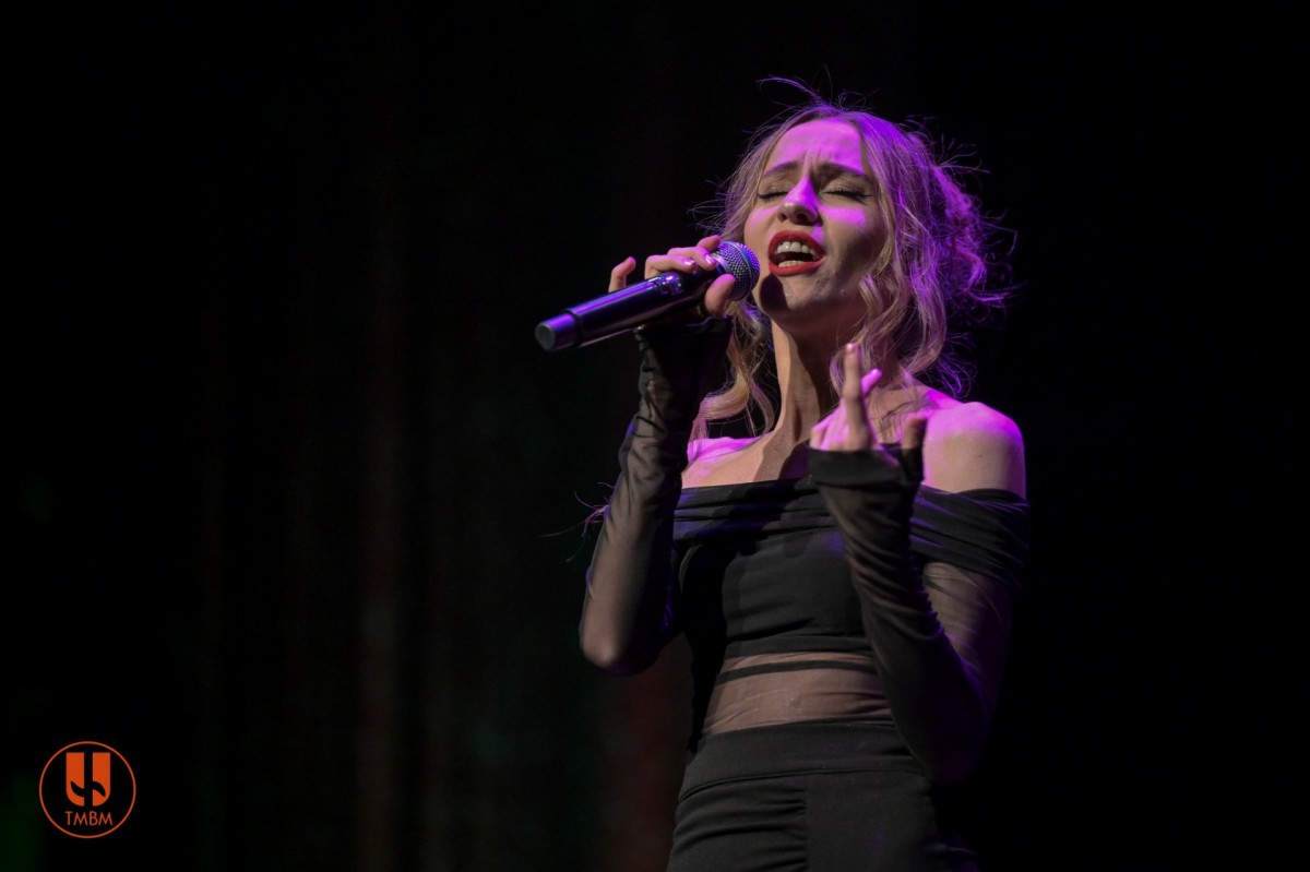 DE-CONECTAT … DE PRIMĂVARĂ