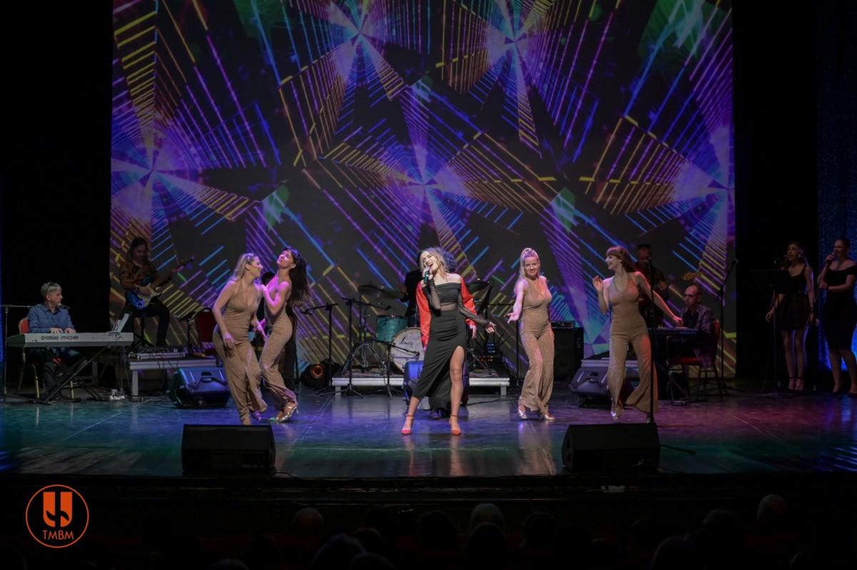 DE-CONECTAT … DE PRIMĂVARĂ