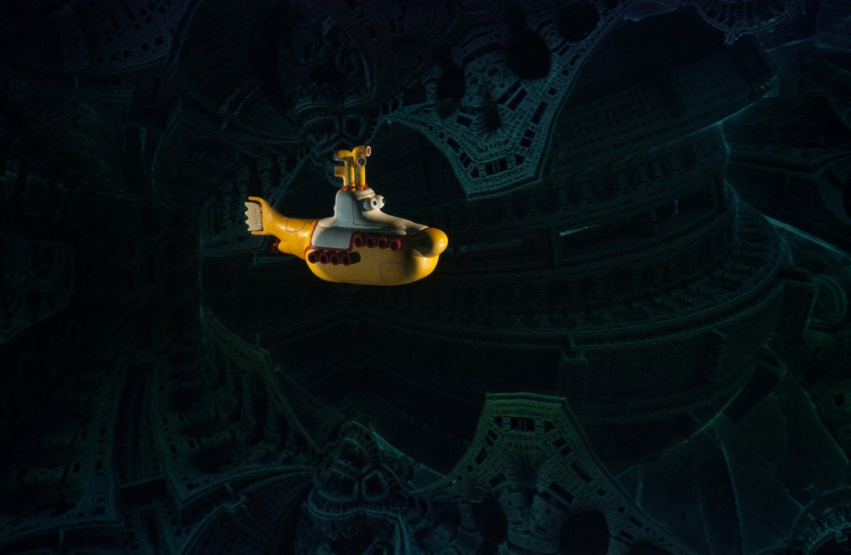 Submarinul galben în lumea fractalilor